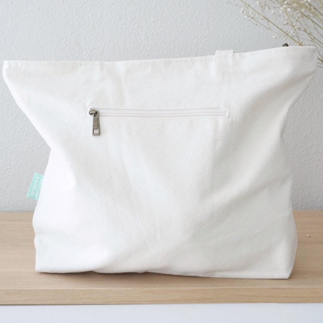 Natural Neighbor Pals Canvas Zipped Tote Bag