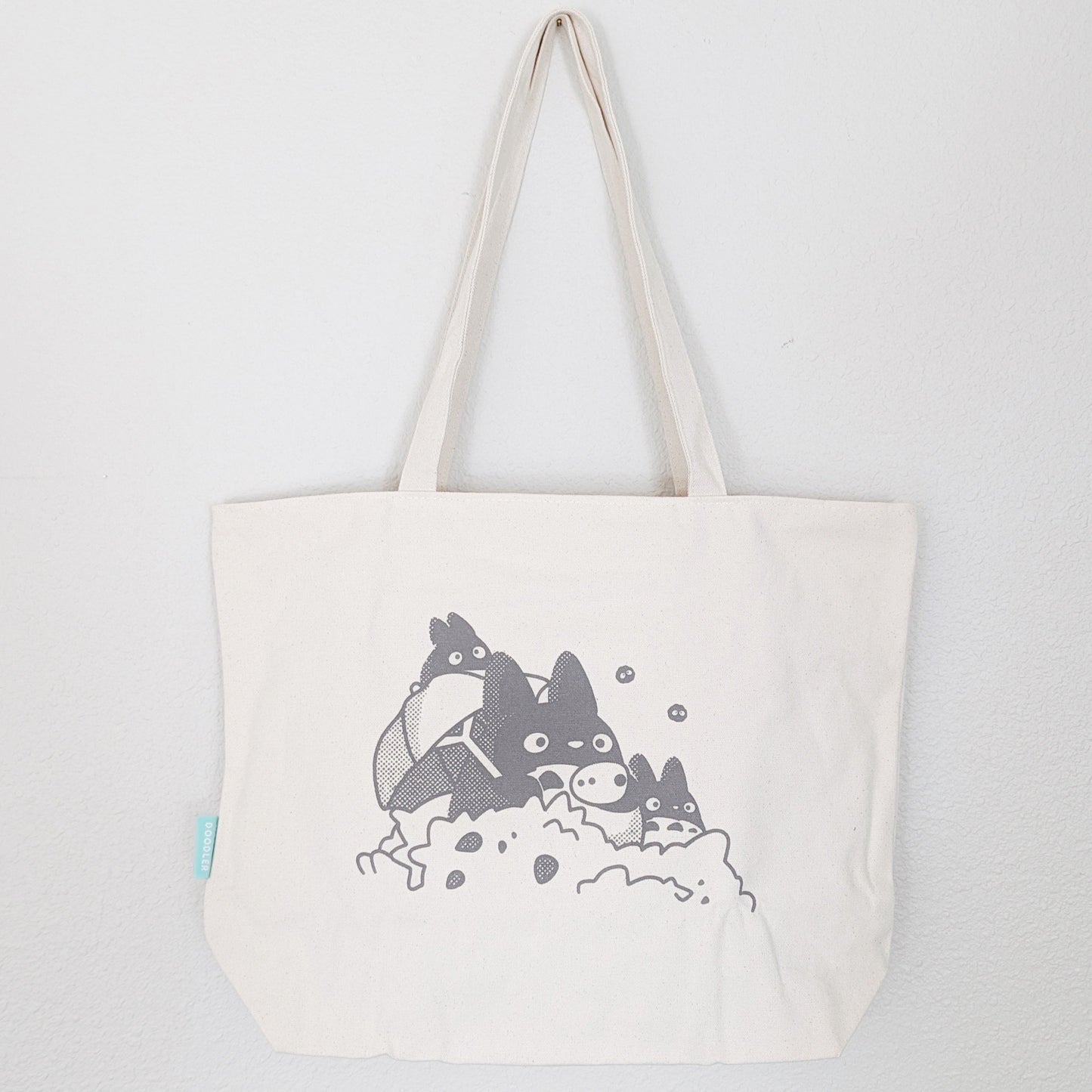Natural Neighbor Pals Canvas Zipped Tote Bag