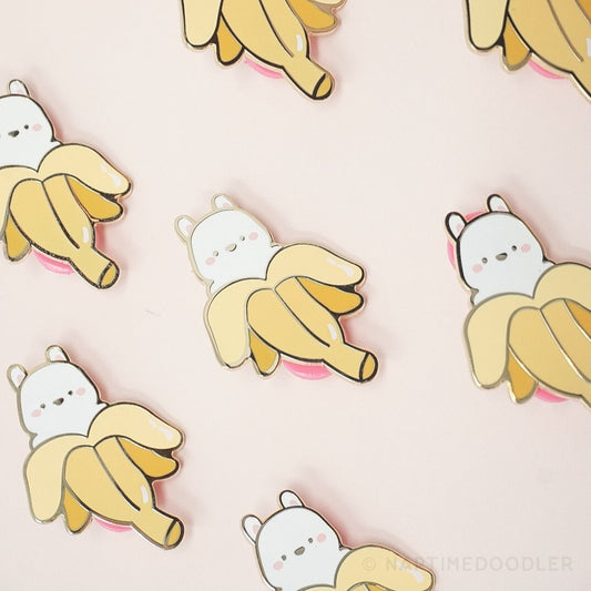 Maru Bunana Enamel Pin